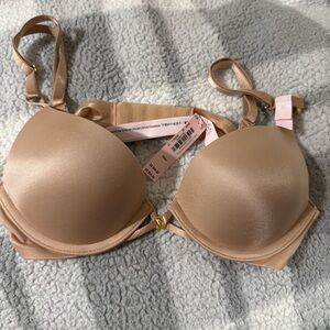Victoria's Secret Smooth Nude Push-Up Bra